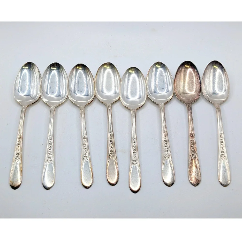 Vtg 1941 WM Rogers Priscilla Lady Ann Silverplate MCM Floral 47pc Flatware w Box